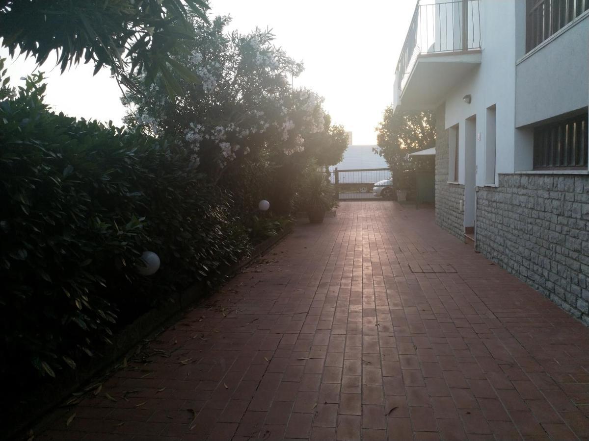 A Due Passi Apartment Arezzo Ngoại thất bức ảnh